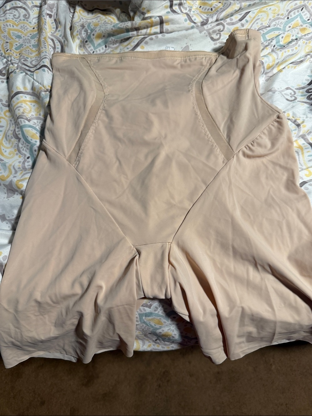 Maidenform Light Nude Seamless Shaping Boyshorts